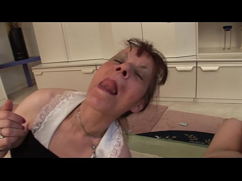 ❤️ Zwei Großmütter und ein Großvater haben einen Dreier ☑ Beautiful porn bei uns de.pornokey.ru ️❤